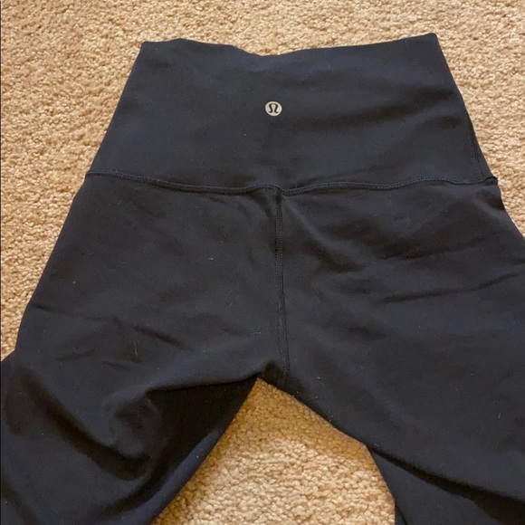 Lululemon size 4 leggings - Picture 2 of 3